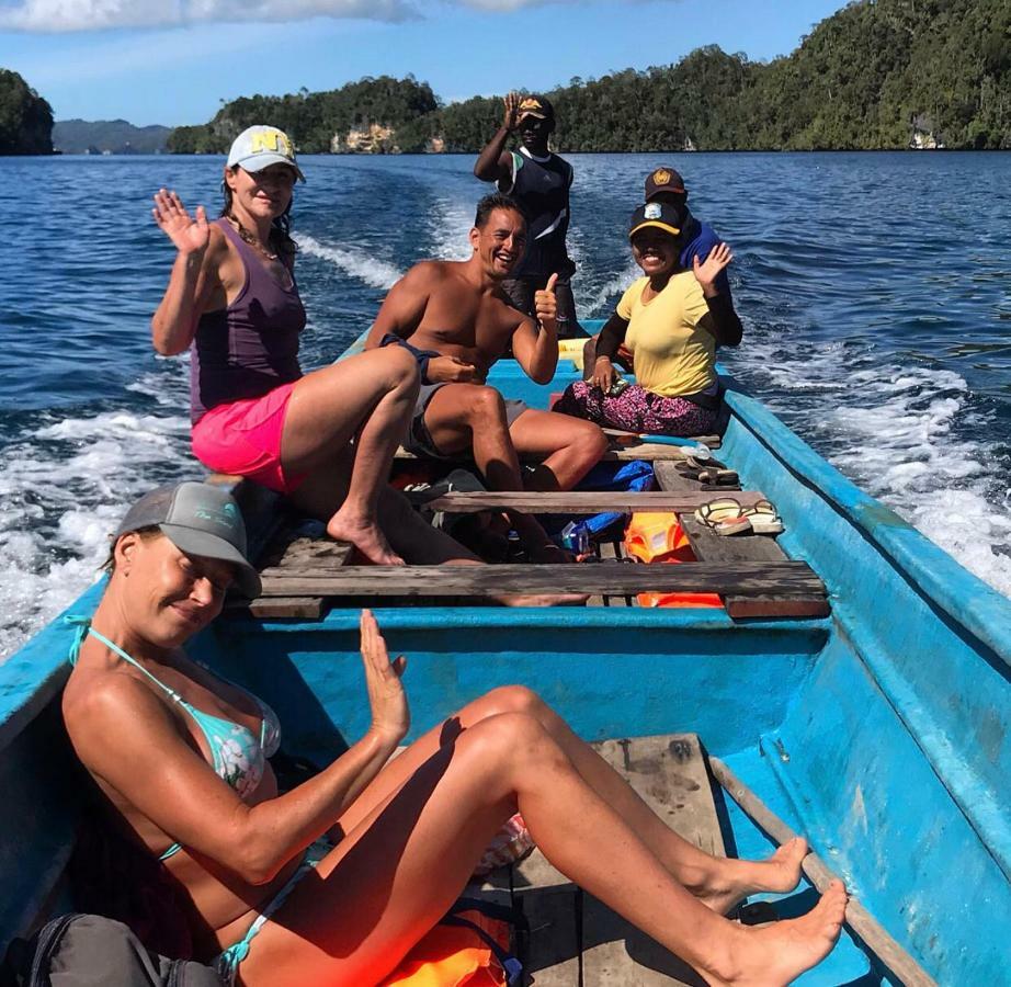 Turtle Dive Homestay Kri Zewnętrze zdjęcie