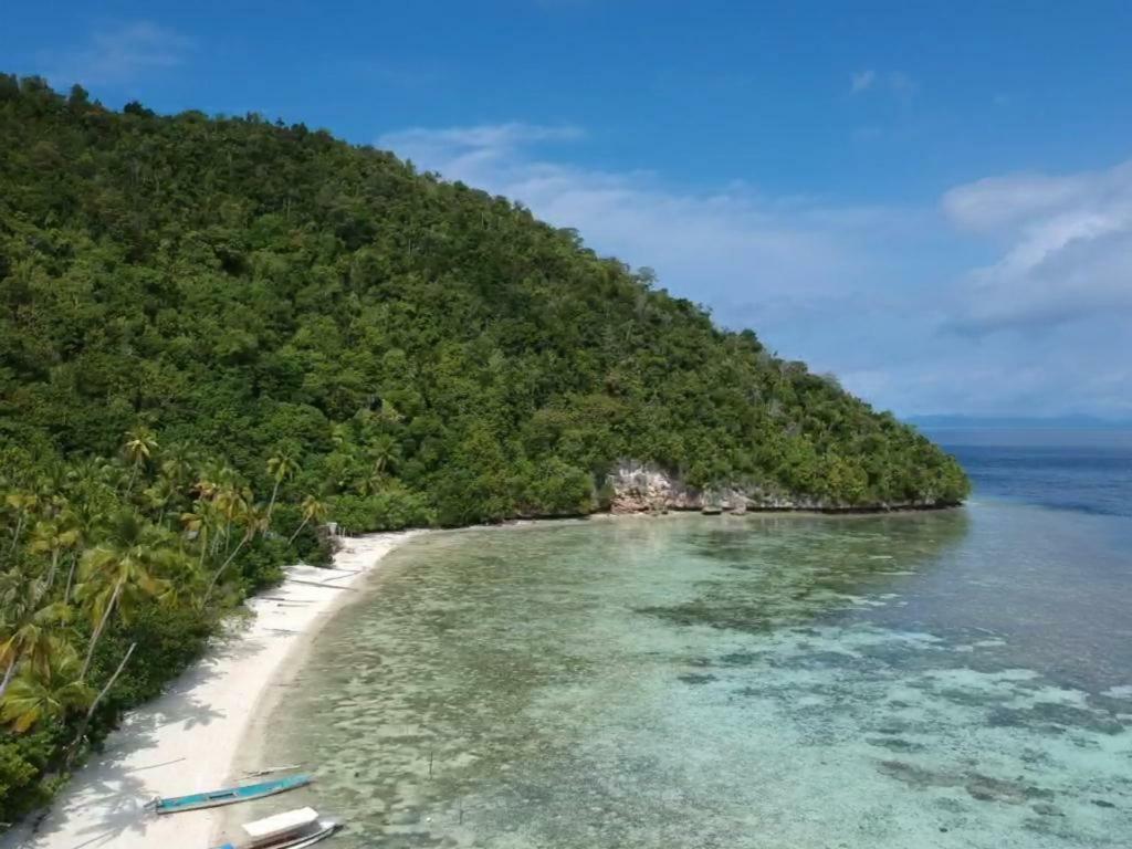 Turtle Dive Homestay Kri Zewnętrze zdjęcie