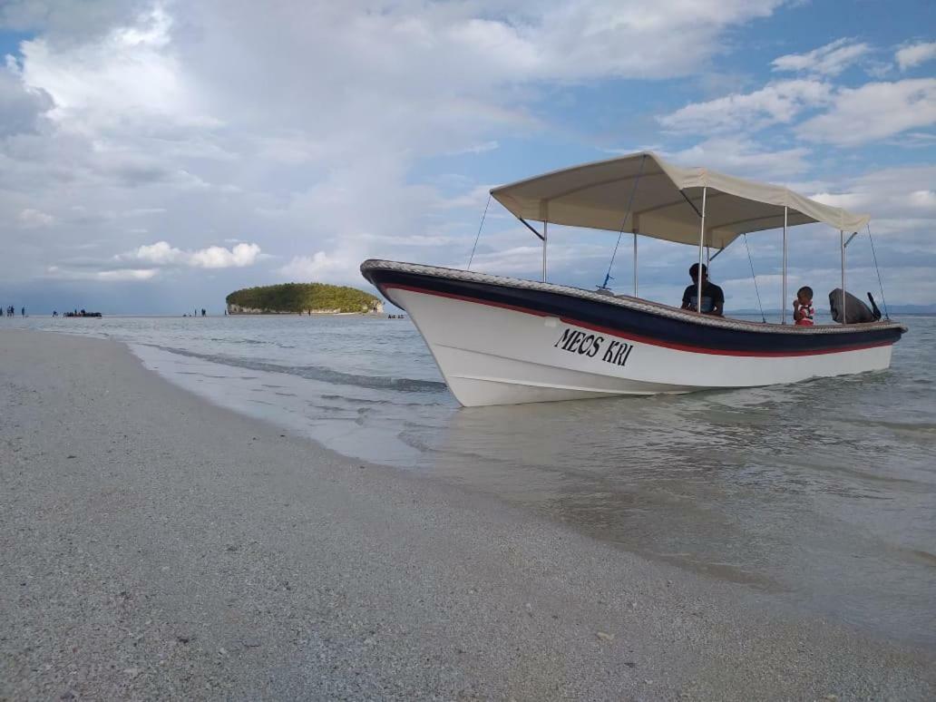 Turtle Dive Homestay Kri Zewnętrze zdjęcie